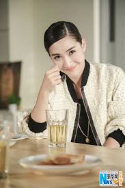  Tao Xinran Poses For Photo Shoot China Entertainment News Poses For Photos Photoshoot Poses