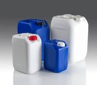 Contenitori , barattoli , bottiglie , flaconi e secchi in plastica per alimenti , dai tradizionali contenitori per le grandi industrie alle diverse linee di vaschette e barattoli dal design moderno ed accattivante. Taniche Per Alimenti Pentapackaging I Omologate Onu
