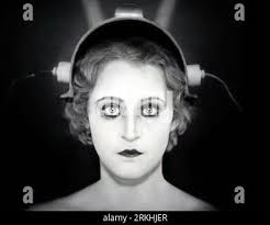 BRIGITTE HELM in METROPOLIS (1927), directed by FRITZ LANG. Credit: U.F.A