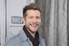 Maybe you would like to learn more about one of these? Is Gilmore Girls Actor Matt Czuchry Married Learn About His Dating History Here Hollywood Zam