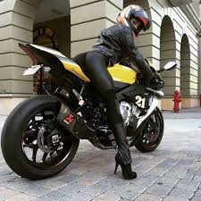 Nivallia On Twitter In 2021 Biker Girl Bikes Girls Motorbike Girl