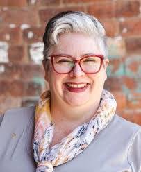 Courtney Denney's Instagram, Twitter & Facebook