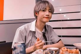 R O S I E Wattpad Pacar Pria Remaja