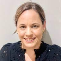 Cathy Mcfarlane's Instagram, Twitter & Facebook