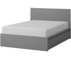 Ikea bett gekauft und dazu eine matratze. Ikea Malm Bettgestell Hoch 2 Schubkasten Grau 180x200cm 293 858 08 Ab 239 00 Preisvergleich Bei Idealo De