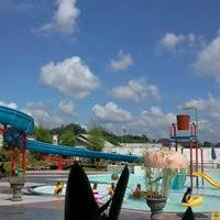 Tampaknya kata bersinar bukan hanya sebuah akronim, namun dalam artian sebenarnya, kota ini merupakan kota yang cukup panas. Kolam Renang Untung Suropati Hotel Di Bugul Kidul Booking Promo Penginapan Murah Tiket Com Sdk Untung Suropati 2 Sidoarjo Jawa Timur Indonesia Wert Ning