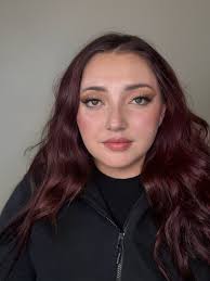 A natural glam gone hit everytime!! What y'all think? 🔥 What better way  then #TheNeWay🎨💕 STL MAKE UP ARTIST!!!!!!!!!!!! BOOK YOUR APPOINTMENT  NOW!! DM ONLY!! $20 DEPOSIT!!!!!!!!!!!!! Available appointments💋