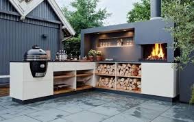 That's the reason you should search for the right outdoor kitchen design. Outdoor Kitchen Designs To Get Things Cooking In Your Backyard