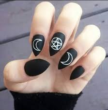 Resultado De Imagen Para Unas Negras Tumblr Goth Nails Witch Nails Witchy Nails