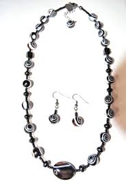 Black And White Necklace Set Swirl Glass Necklace Set Black And White Beaded Necklace Handmade Black Necklaces Black Brown White Beads Olga S Trea Glass Necklace Black Necklace White Beads