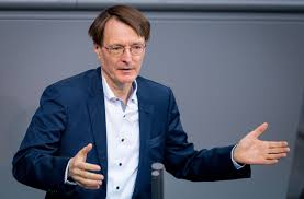 Es geht um seine biografie. Karl Lauterbach Spd Meldet Honorare Zu Spat Und Spendet Das Geld Business Insider