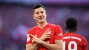 وسجل ثنائية البايرن ليفاندوفسكي بواقع هدف فى كل شوط، وبذلك يواجه بطل ألمانيا فريق تيجريس أونال المكسيكي في نهائي البطولة، فيما يلتقى الأهلي مع بالميراس. Ø£Ø®Ø¨Ø§Ø± Ø¨Ø§ÙØ±Ù ÙÙÙÙØ® ÙÙÙØ§ÙØ¯ÙÙØ³ÙÙ ÙØ§ ÙÙØ§ÙØ¹ Ø¥ÙÙØ§Ø¡ ÙØ³ÙØ±ØªÙ ÙÙ Ø¨Ø§ÙØ±Ù ÙÙÙÙØ® Ø³Ø¨ÙØ±Øª 360