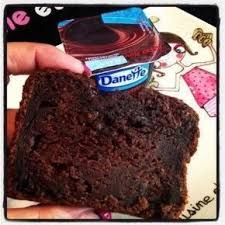 Voici Une Petite Recette Bien Sympathique Qui Circule Pas Mal Sur Le Net En Ce Moment Il S Agit De Gateau A L Creme Pour Gateau Gateau Moelleux Gateau Danette