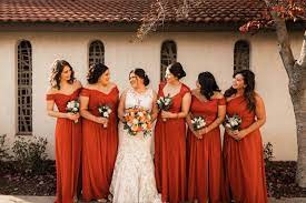 Lili Tony Warm Rustic And Romantic Fall Wedding St Paul S Cathedral Mighty Tieton Warehouse Yakima Wa Seattle Wedding Photography Seattle Wedding Photographer Adventure Wedding Photography