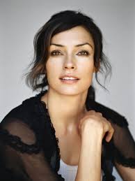Furthermore, she weighs 54 kgs (119lbs). Famke Janssen Height