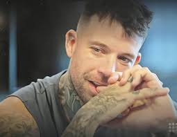 the way dave looks at jamie : r/MAFS_AU