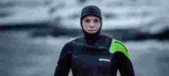 understanding wetsuits