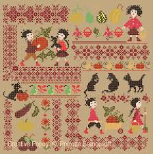 Small cross stitch motifs include orange, apple, fried potato, pizza, hamburger, drumstick,… you can download the full pattern here for more charts and color palette. Perrette Samouiloff Harvest Mini Motif Sampler Large Cross Stitch