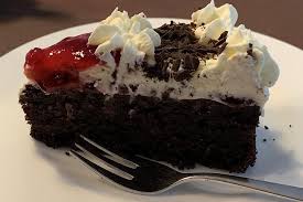 Herrentorte Mit Preiselbeeren Und Kaba Von Brisane Chefkoch Rezept Herrentorte Torten Preiselbeeren