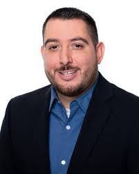 Corey Ahrens's Instagram, Twitter & Facebook