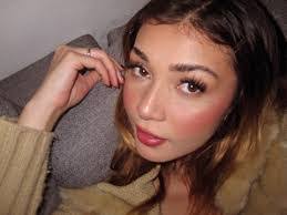 Iris Marie's Instagram, Twitter & Facebook