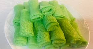 Rolled pancake/omelette) is a popular traditional kue (traditional snack) of sweet coconut pancake. 17 Resep Dadar Gulung Isi Kelapa Putih Enak Dan Sederhana Ala Rumahan Cookpad