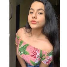 Hillary Gonzalez✨ (@hillarygonzav)