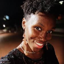 Childbirth educator creates Birth Class in a Box to mitigate expectant  mother's labor concerns