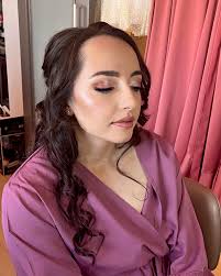 Pittsburgh Bridal Hair & Makeup Artist (@jessicaerin.artistry) · Instagram  照片和视频