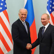 He said the talks were positive but warned the us would not tolerate interference in us democracy. Wladimir Putin Hilft Joe Biden Oder Doch Donald Trump Politik