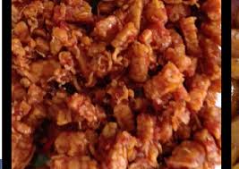This variation is almost identical to tempeh kering, but is more soft and moist. Cara Mudah Membuat Orek Tempe Kering Teri Medan Pedas Manis Kedai Oppa Jengkol Enak