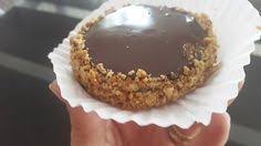 Ingredients 250 G De Beurre 3 œufs 1 Verre De Sucre Glace 1 Verre De Cacao 1 Verre De Cacahuetes Grille Recette De Gateau Algerien Cuisine Et Boissons Recette