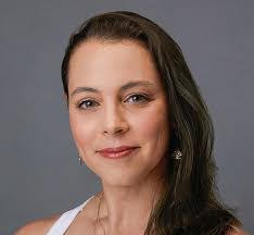 Maureen Mccall's Instagram, Twitter & Facebook