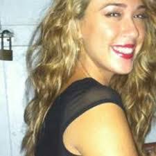 Lynn Wenger's Instagram, Twitter & Facebook