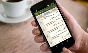Hukum Membaca Alquran Melalui Handphone Okezone Muslim