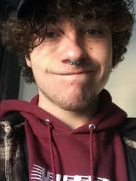 Aurora mulligan was first linked to the friends actor in 2016, after he started work on top gear. Rapper Sewerperson Age Real Name Wiki Merch And Net Worth