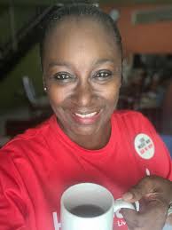 Donna Small-Robinson (@donnaesmallone) • Instagram photos and videos