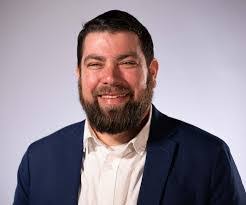 Marina Kline's Instagram, Twitter & Facebook