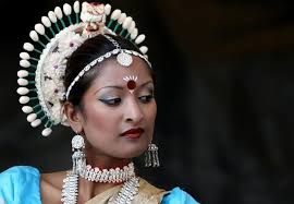 Short haircut for asian hair, hair short styles hairtyles, korean hairtyle, hair styles shaggy asian. Bharatanatyam Makeup Hair Saubhaya Makeup