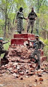 53rd Battalion @itbp_official Destroyed a Naxal Memorial in the Ikpad area  of Kasturmeta, Narayanpur in #Chhattisgarh.