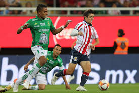En dicha fecha, las chivas reciben al león en el akron. Chivas End Leon Winning Streak With Shock Win Fmf State Of Mind