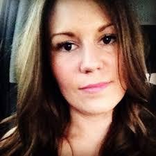 Shana Braun's Instagram, Twitter & Facebook