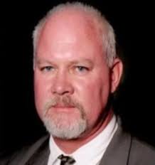 Andy Cheek's Instagram, Twitter & Facebook