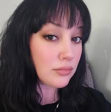 Winter nail art ideas with sparkle?