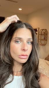 Priscilla Sloan's Instagram, Twitter & Facebook