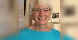 Karen Helmick's Instagram, Twitter & Facebook