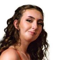 Lauren Zabel's Instagram, Twitter & Facebook