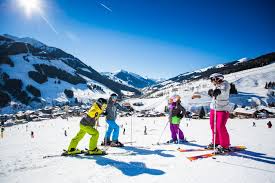 Der harte lockdown wird bis 7. Europe Winter Travel The 10 Safest Ski Resorts To Visit During The Pandemic