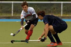 The game can be played on grass, watered turf, artificial turf or synthetic field, as well as an indoor boarded surface. Championnat De France Elite Premier Succes Pour Lyon L Equipe