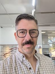 Ekte' briller er dyre, men gøy. : r/glasses